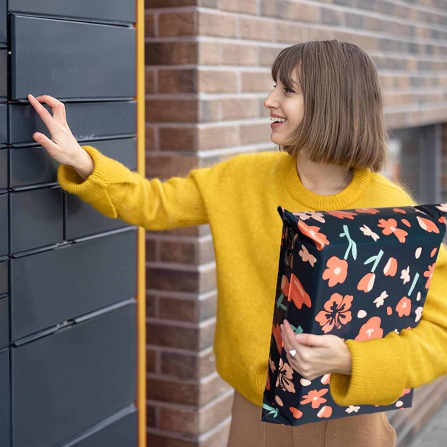 Poly Mailers 12x15.5 Inch 50 Pcs - Tulip printed Shipping Bags, 2.4mil Thickness, Waterproof and Tear Resistant Mailing Envelopes, Self-Sealing Packaging Bags for Small Business