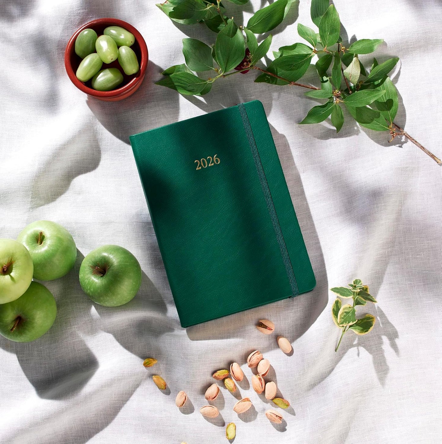 Wykeham's Executive 2026 Daily Journal Planner – US Public Holidays & Format – Customization Available (Racing Green, 8.5”×5.5”)