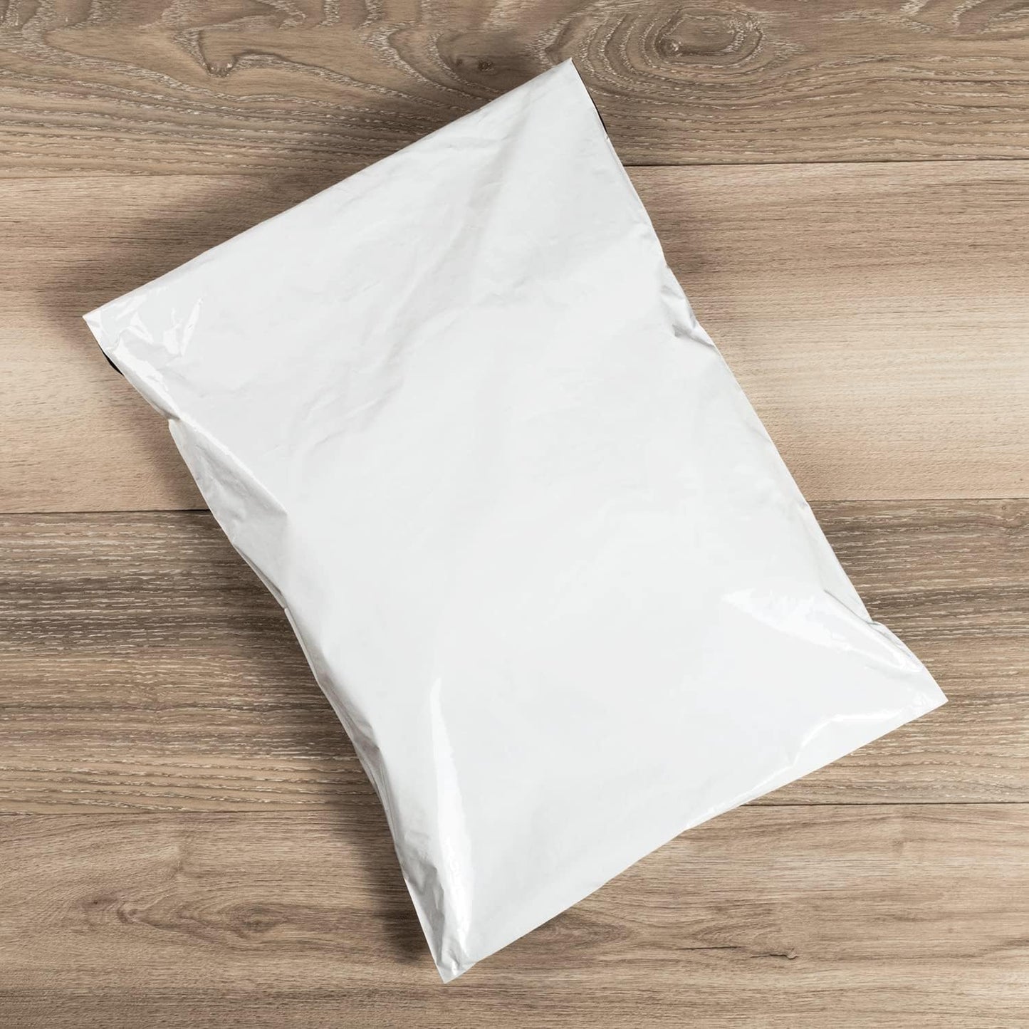 Karat 11"x15" White Poly Mailers - Tamper-Evident, Waterproof and Tear Resistant Shipping Bags for Small Business Supplies, Bulk Packaging - Easy-to-Use Adhesive Closure Mailing Envelopes, WS-TPM1115W